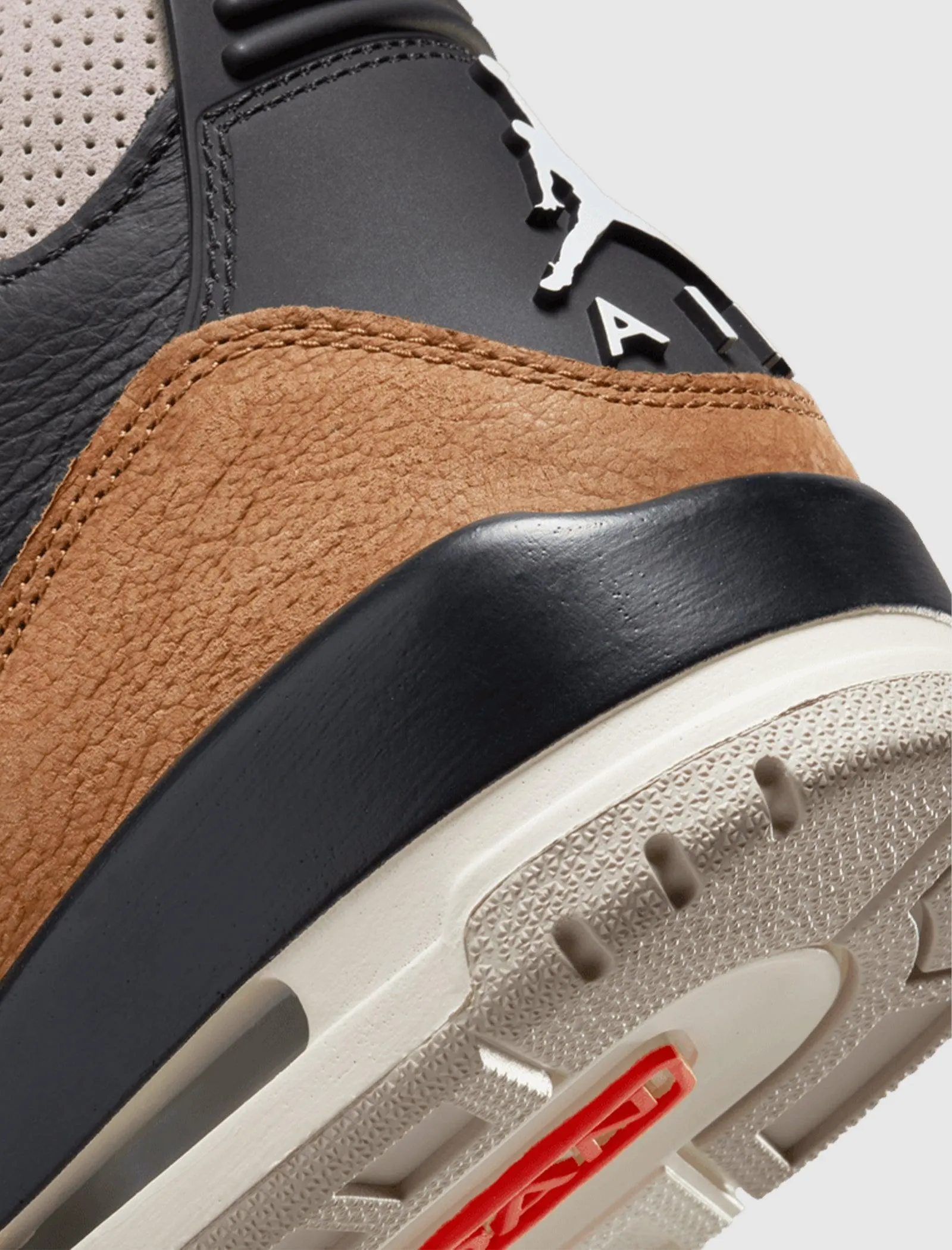 AIR JORDAN 3 "DESERT ELEPHANT"