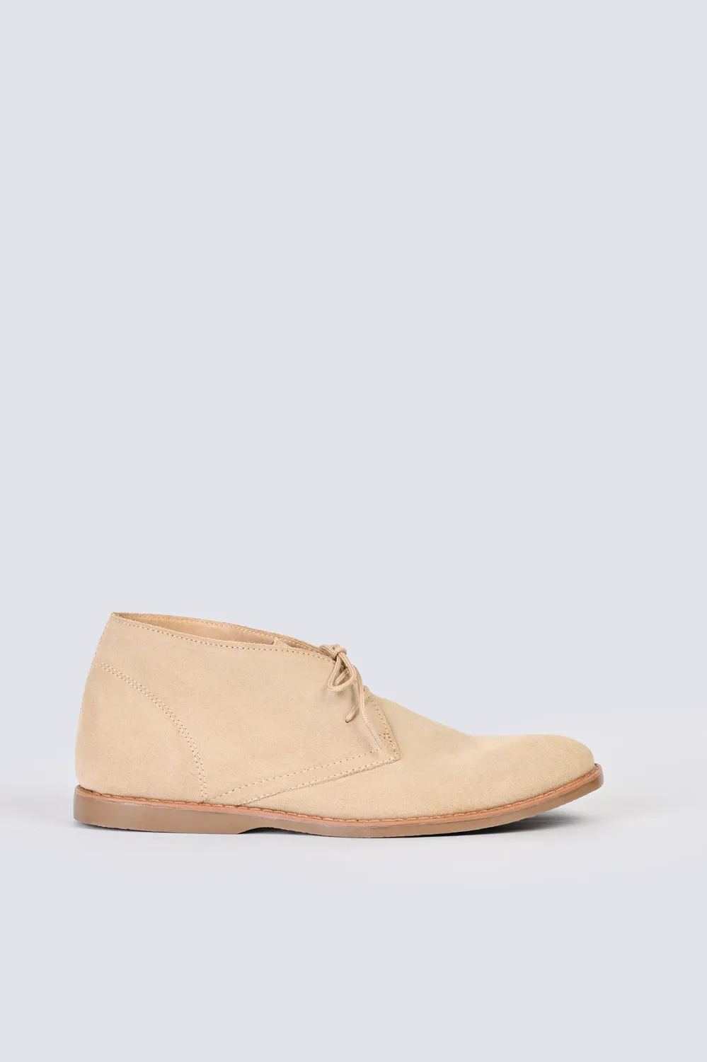 CHELSEA BOOTS