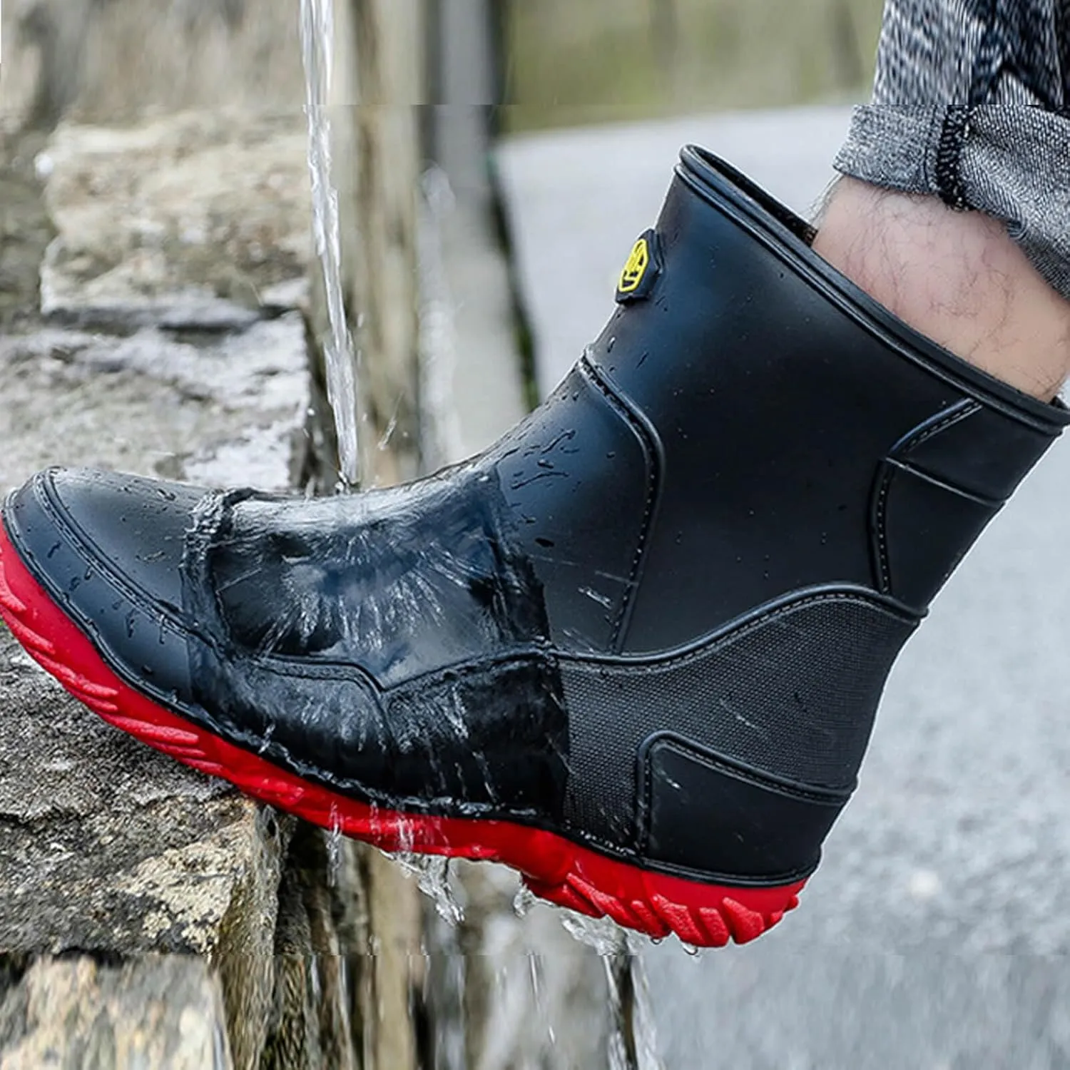 Men's rain boots,mid-calf rubber shoes, fashionable,warmth