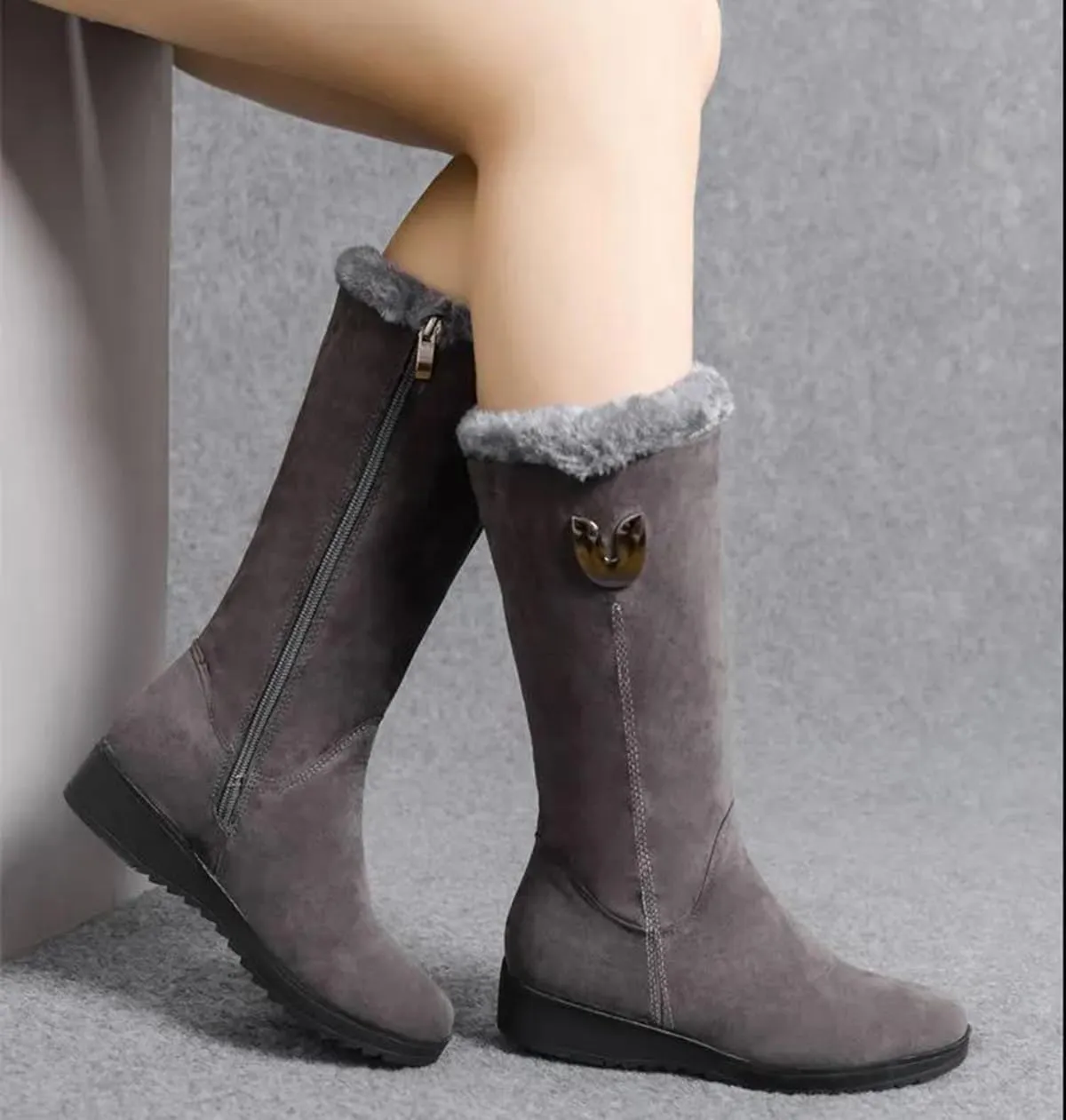TangDao Women’s Winter Snow Boots With Zipper Comfortable Fur Lined Warm Boots Non-Slip Outdoor Mid Calf Snow Boots
