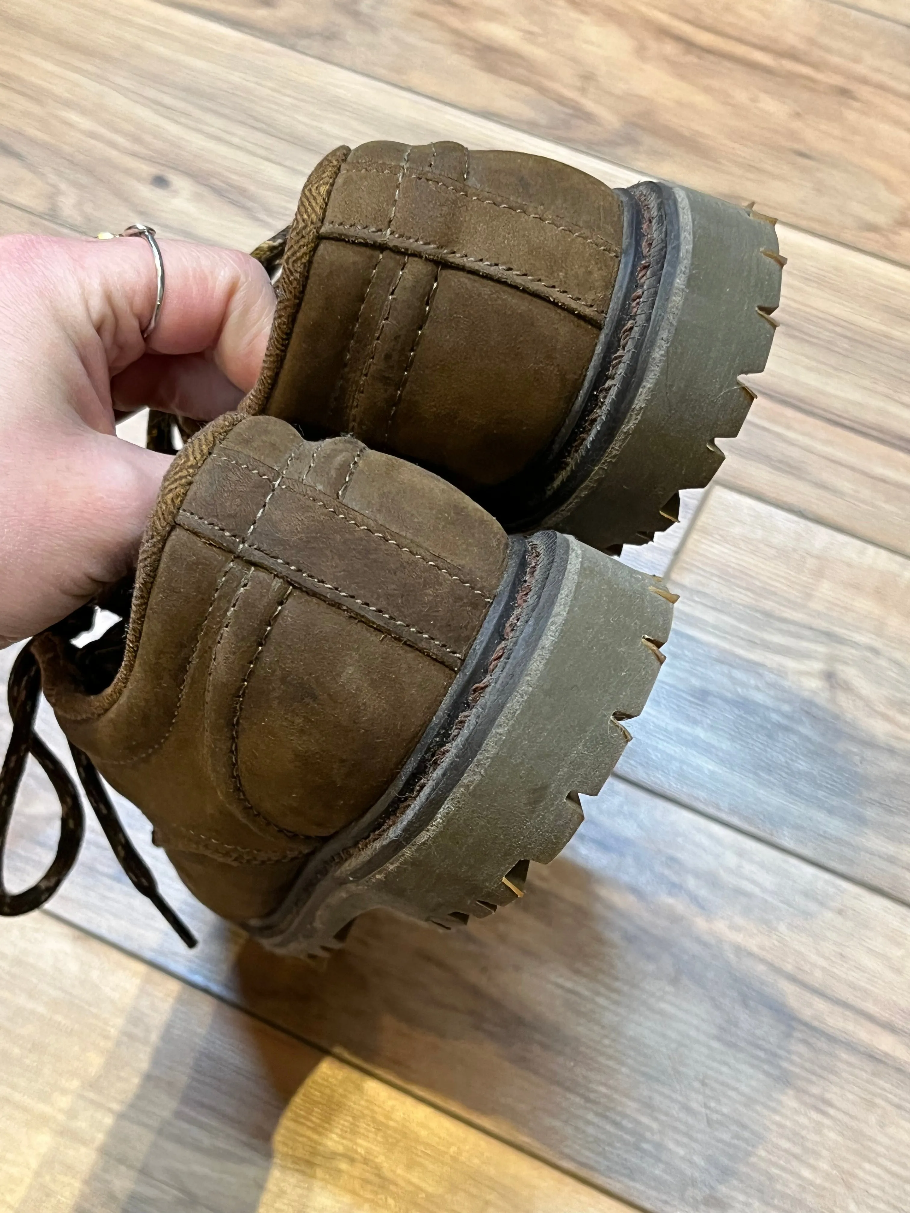 Vintage Prospector 1980’s Deadstock Moc Toe Brown Leather Shoes, Made in Canada, Womens US 5.5